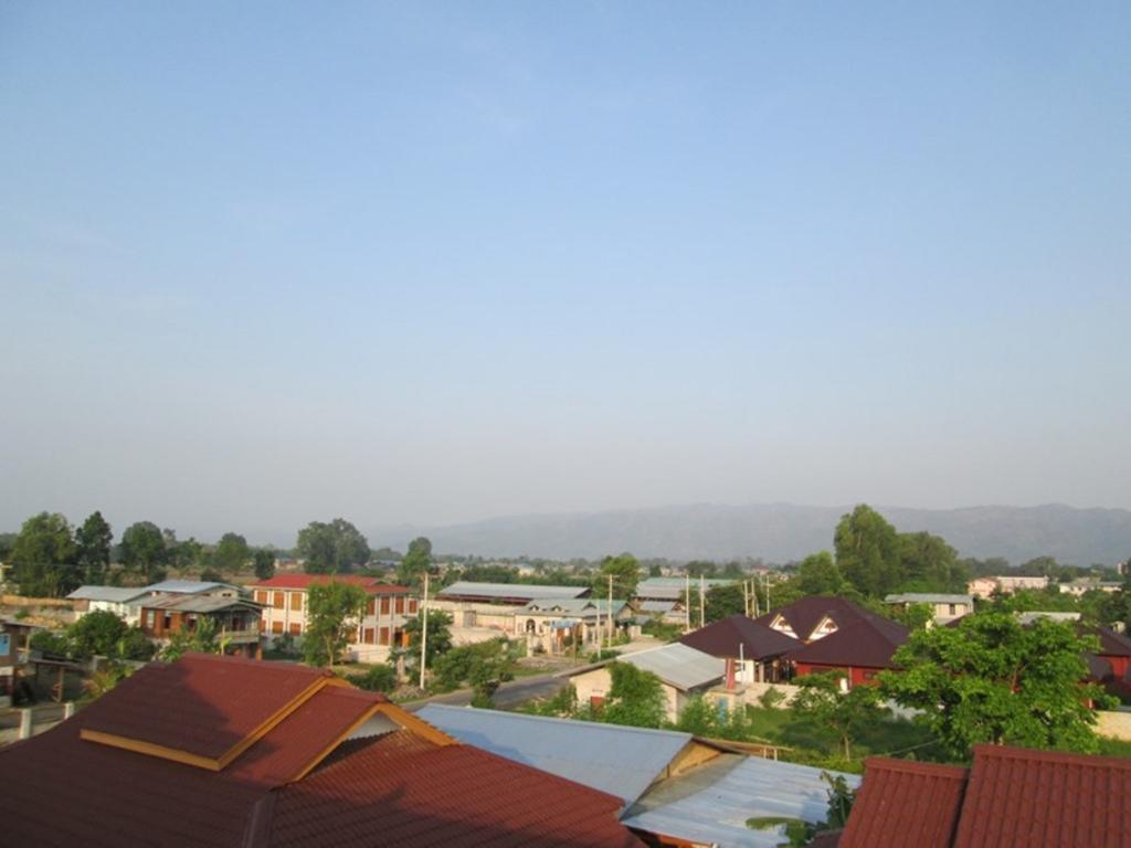 Inle Lotus Hotel Nyaung Shwe Quarto foto