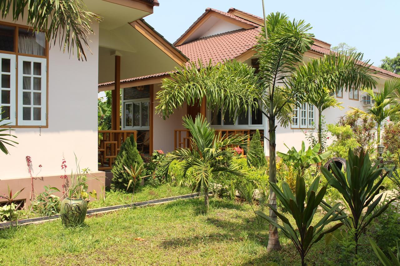 Inle Lotus Hotel Nyaung Shwe Exterior foto