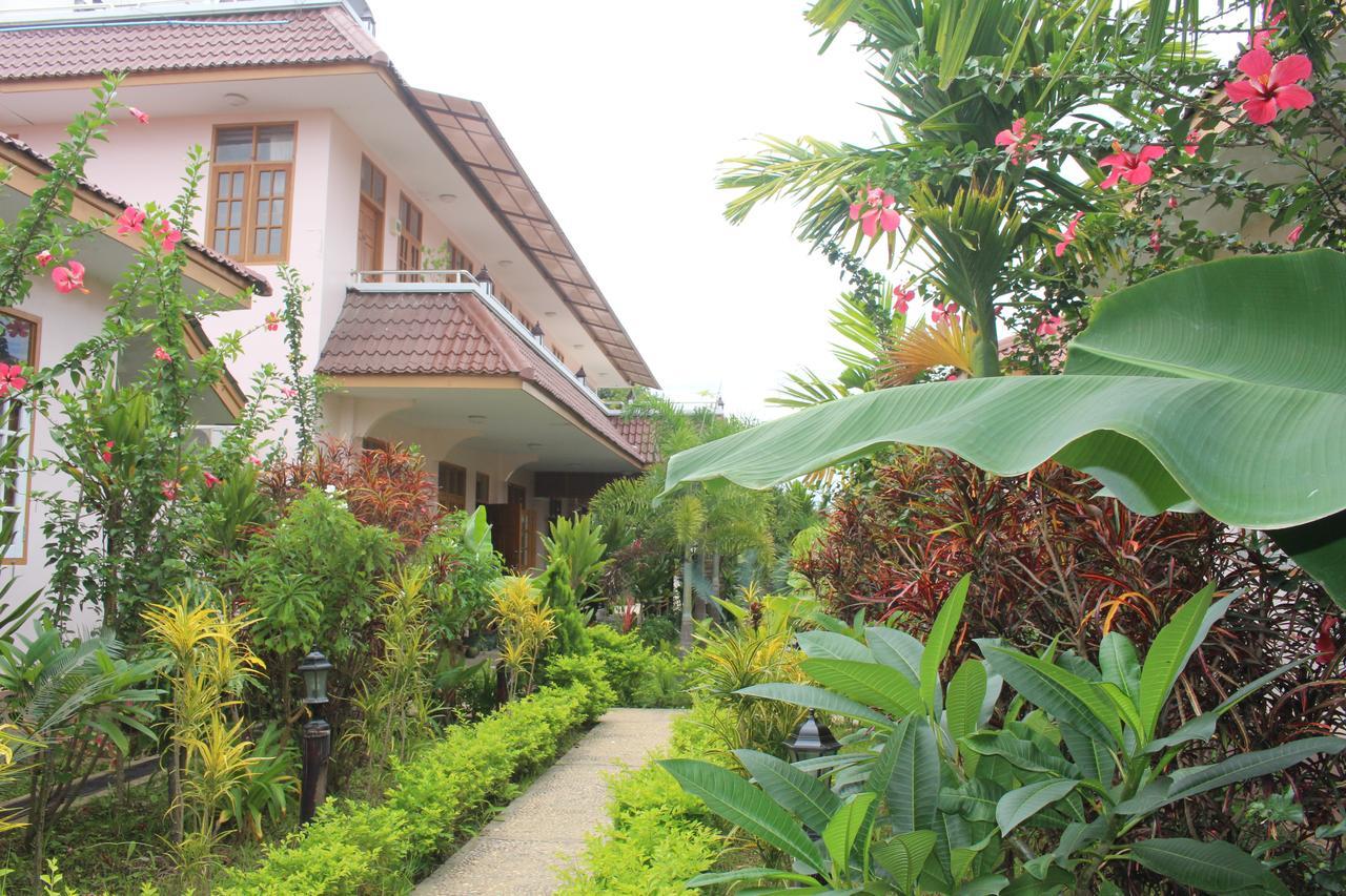 Inle Lotus Hotel Nyaung Shwe Exterior foto