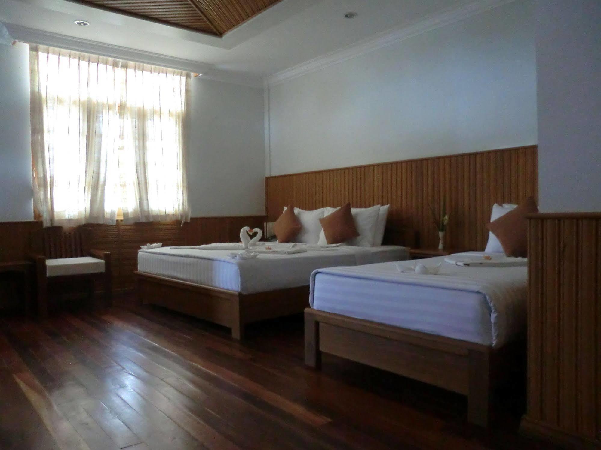 Inle Lotus Hotel Nyaung Shwe Exterior foto